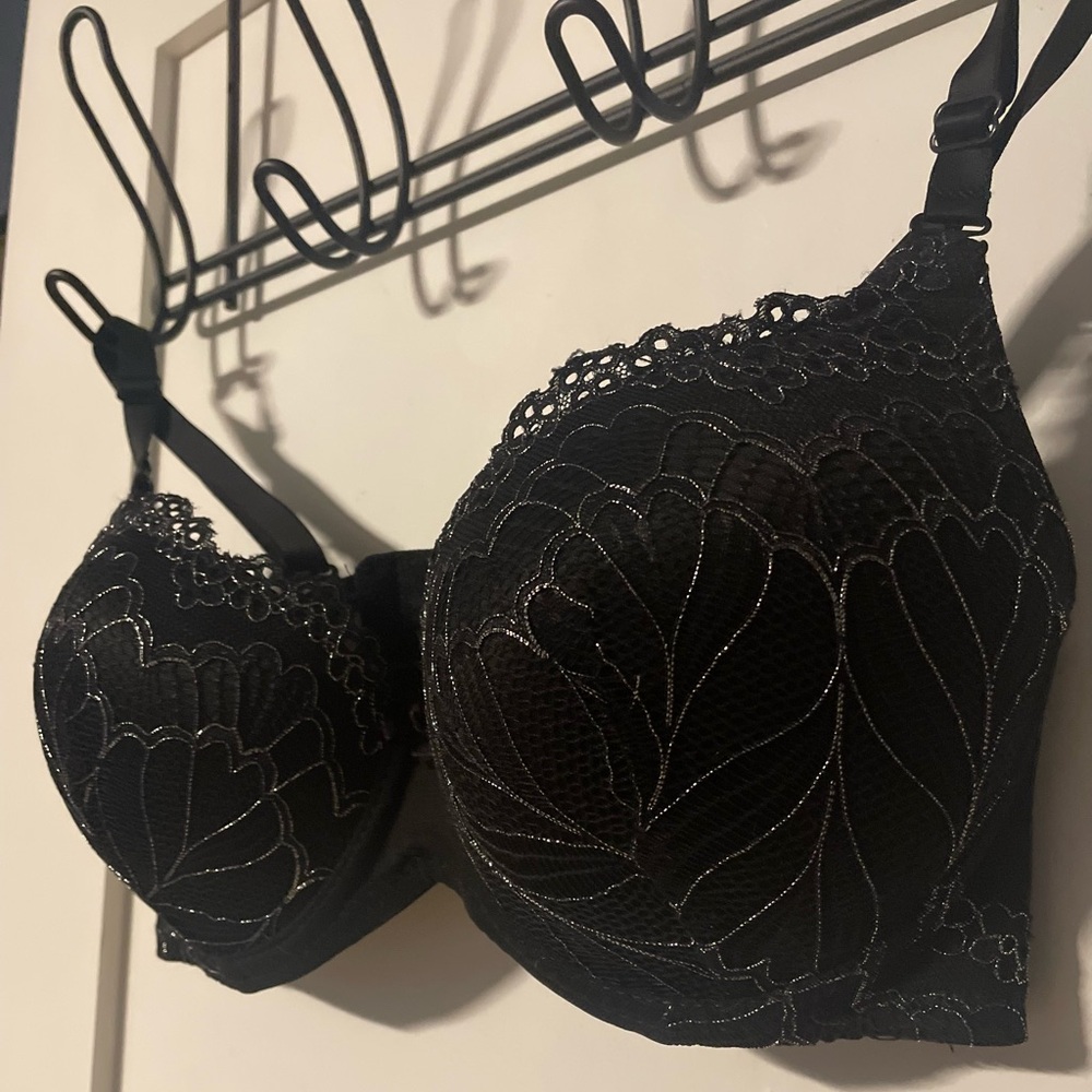 Elegant Black Lace Bra